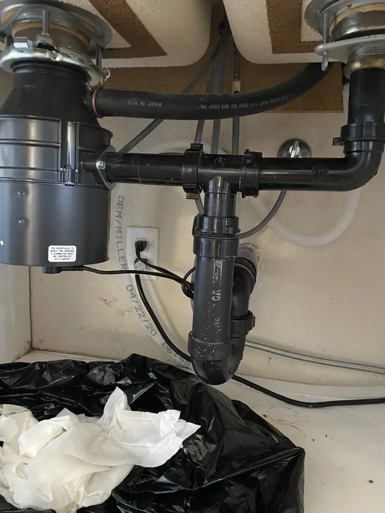 Emergency electrical service for homes in lighting installation,  by 