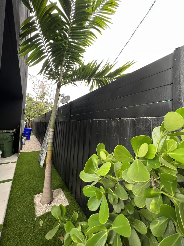 Slide of Quality Multiservices