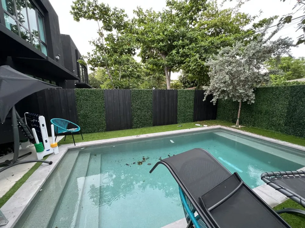 Slide of Quality Multiservices