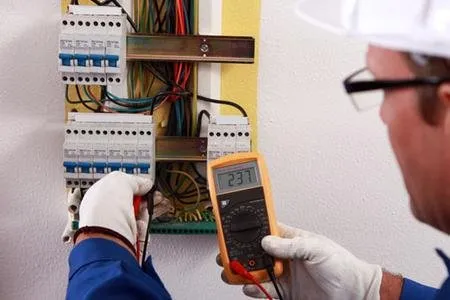 Slide of Quality Power Electric