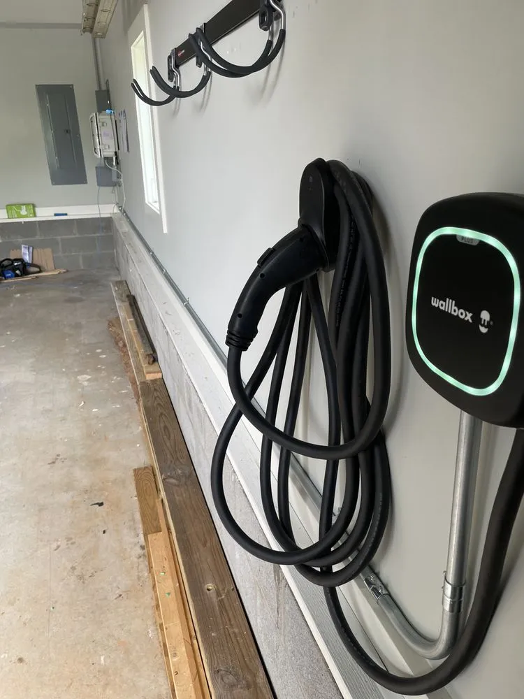 Slide of Quantice Solar & Electric