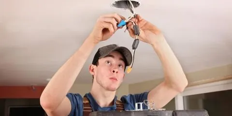 Slide of Quantum Electric