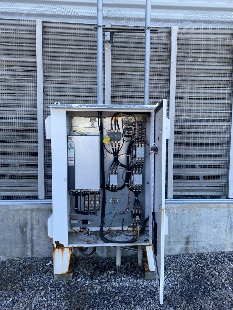 Slide of Quantum Electrical