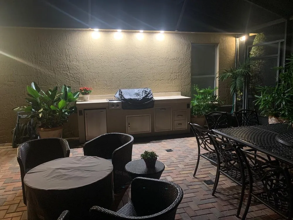 Slide of Quantum Force Electric