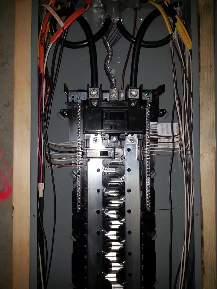 Licensed electrician providing panel upgrade in New Kent, VA - Quantum Phase Electric