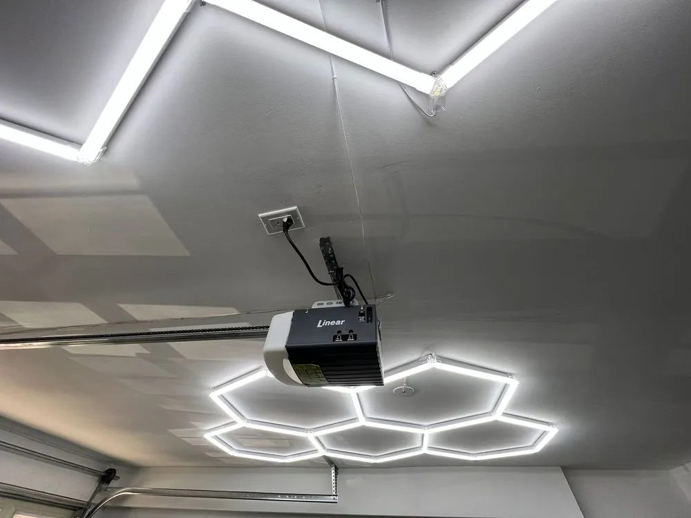 Expert emergency electrical service in ,  by Quantum Thunder