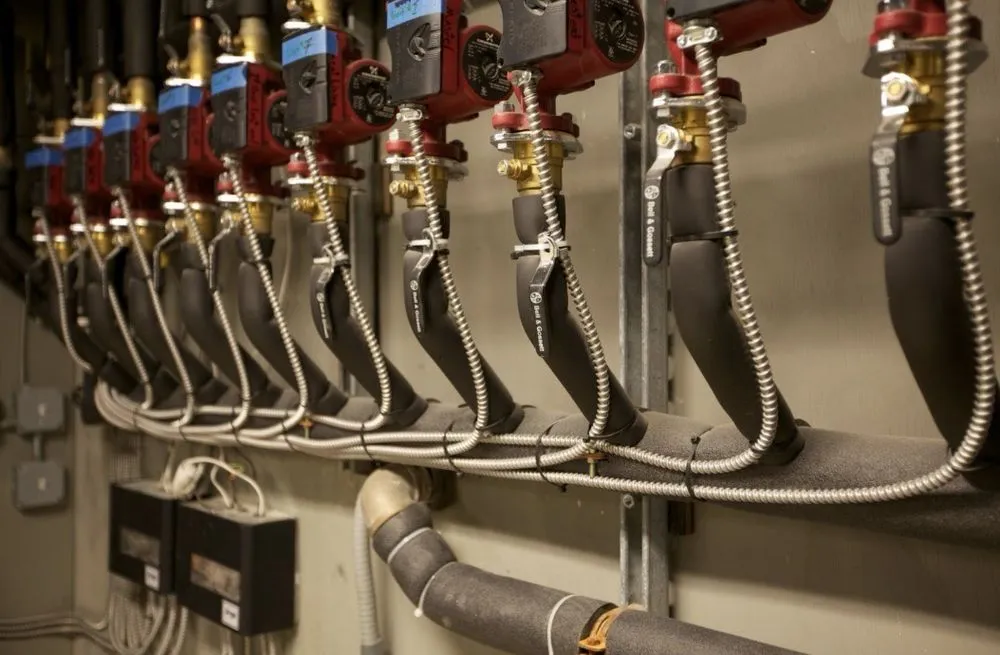 Slide of Quinlan Electric