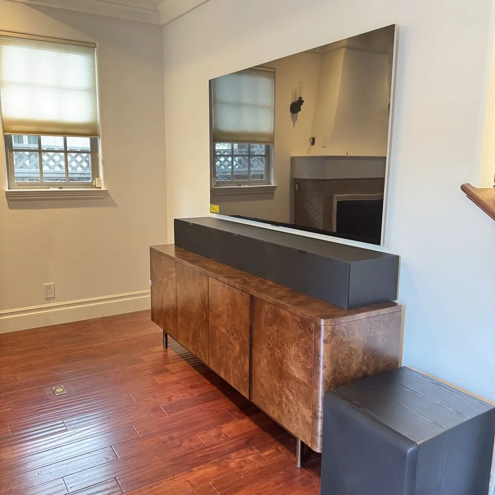 Slide of Quintanilla Electric