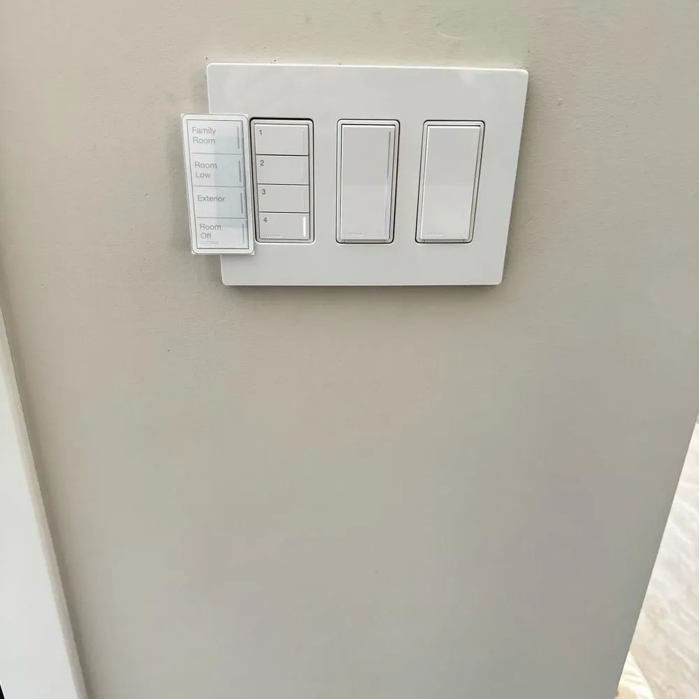 Slide of Quintanilla Electric