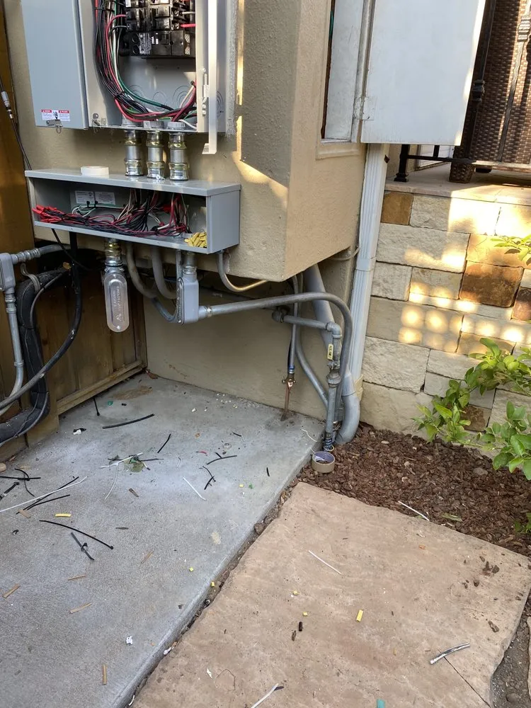 Slide of Quintanilla Electric