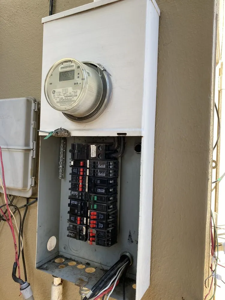 Slide of Quintanilla Electric