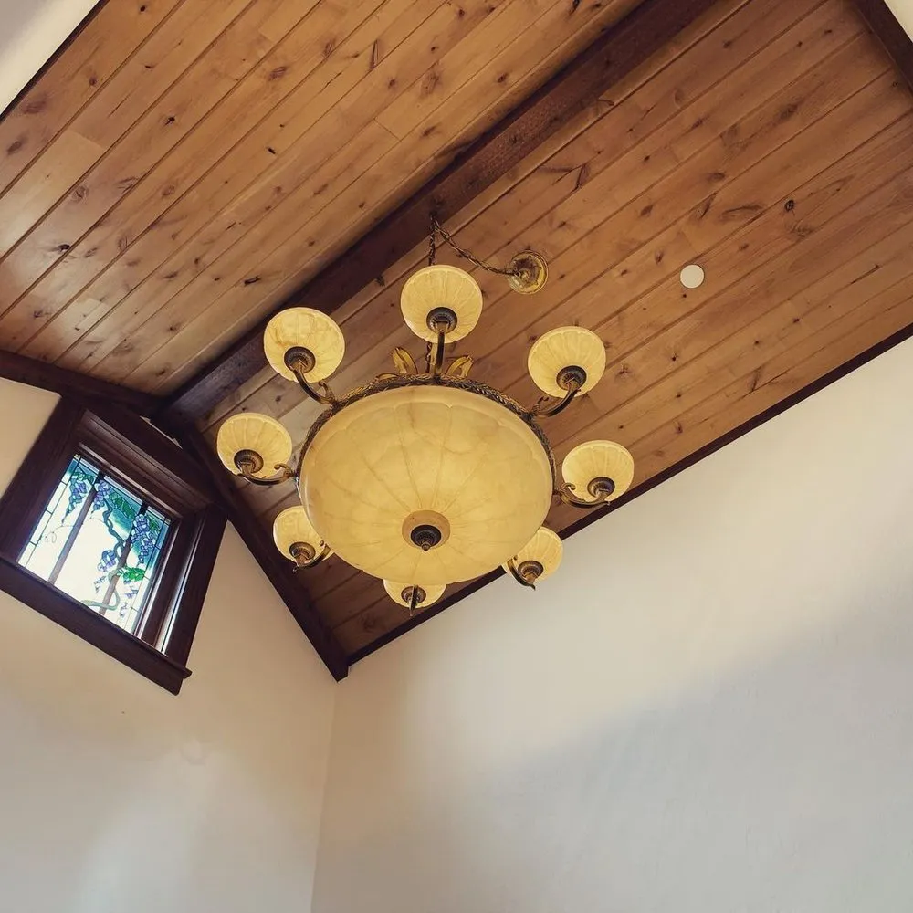 Slide of Quirky Licensed Electrician