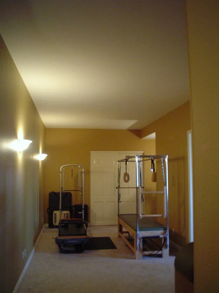 Slide of Quynnlectric, Inc.