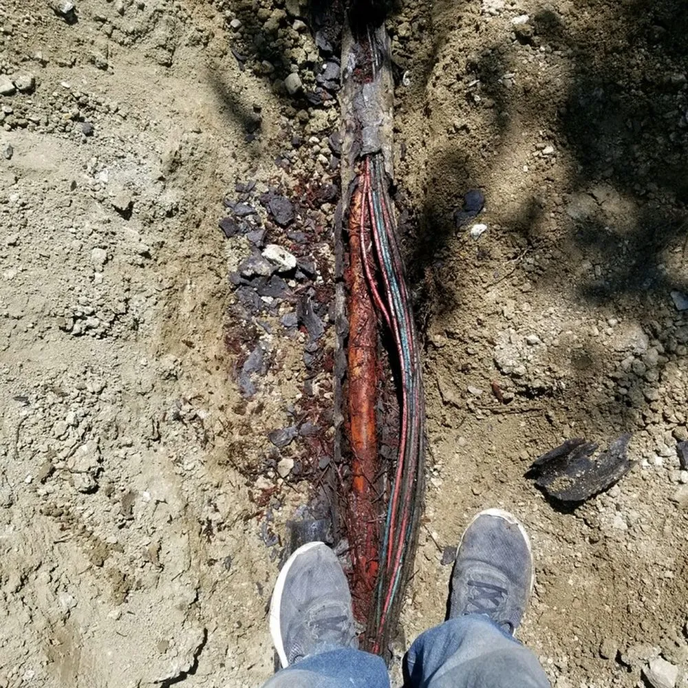 Slide of R-----e E------c Company