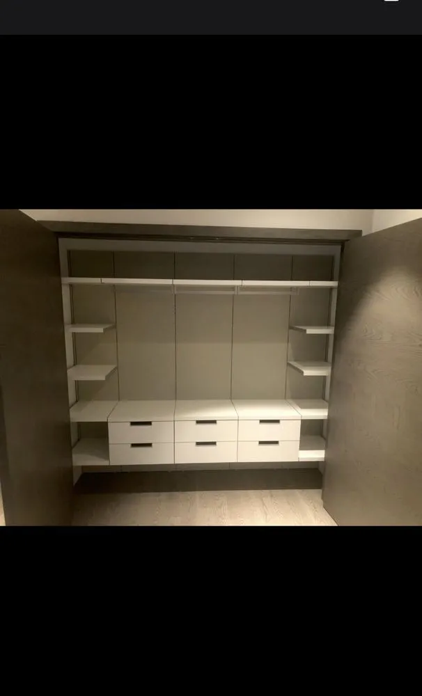 Slide of R & G Construction