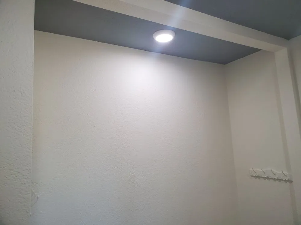 Slide of R & G Electric