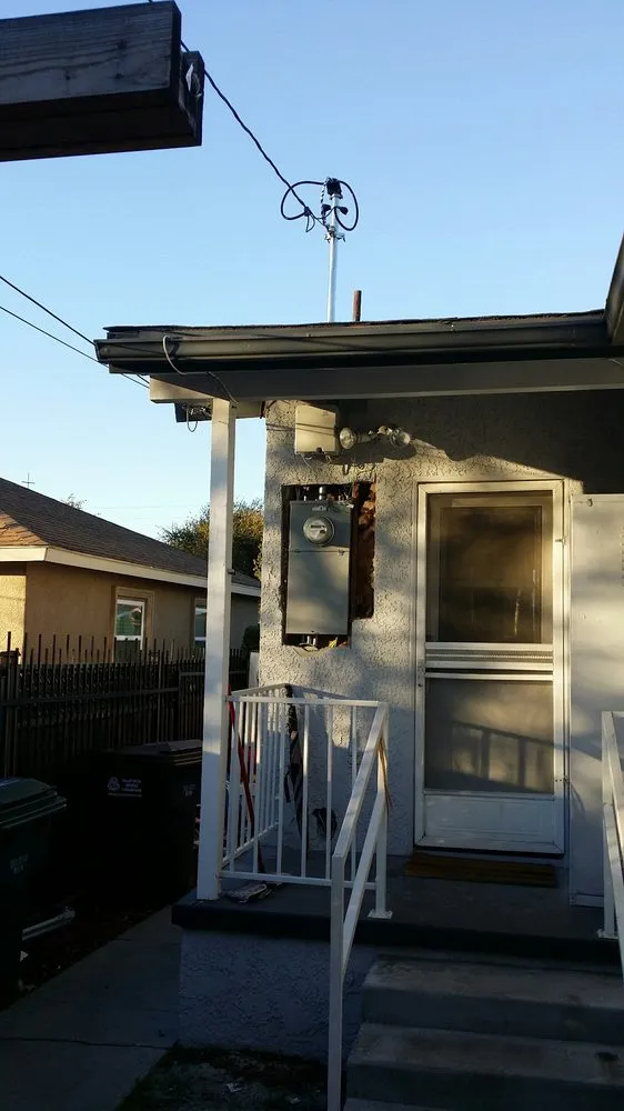 Slide of R & G Electric