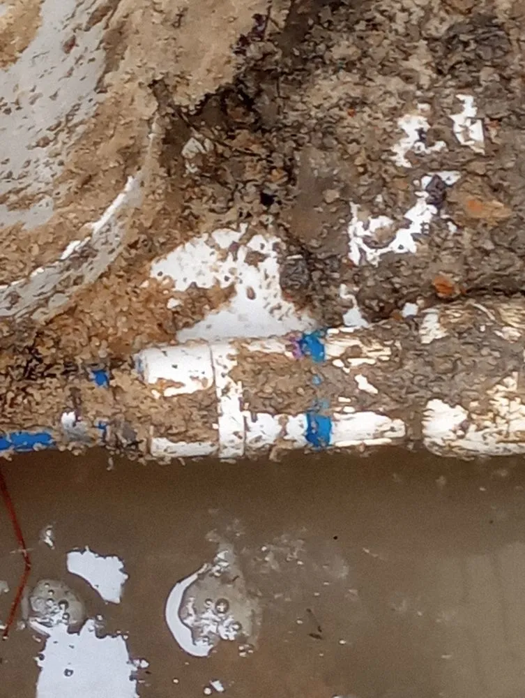 Slide of R & J Services