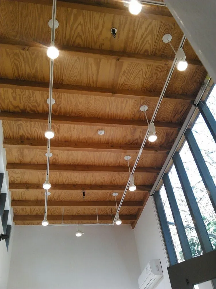 Slide of R & N Electric