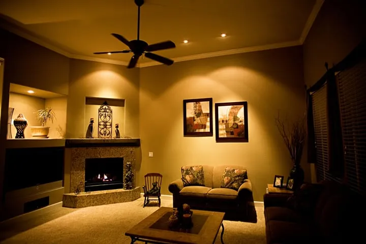 Slide of R & N Electric