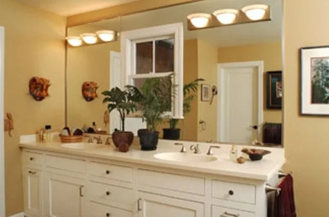 Slide of R & N Electric