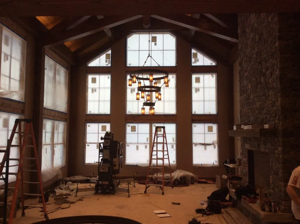 Slide of R & R Electric