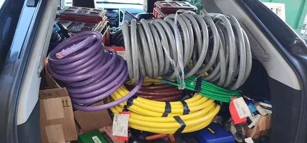 R & R Electric Co Logo