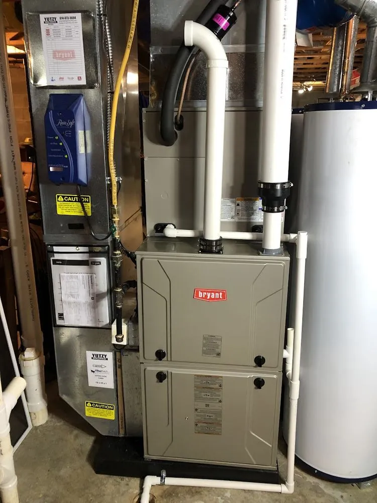 Slide of R & T Yoder