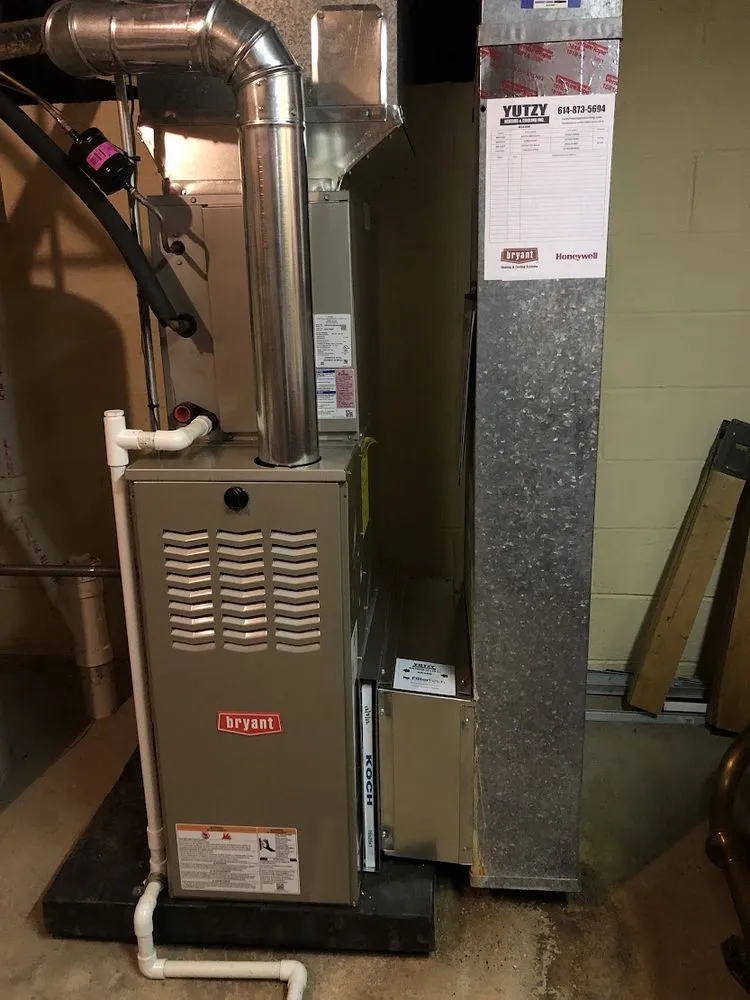 Slide of R & T Yoder