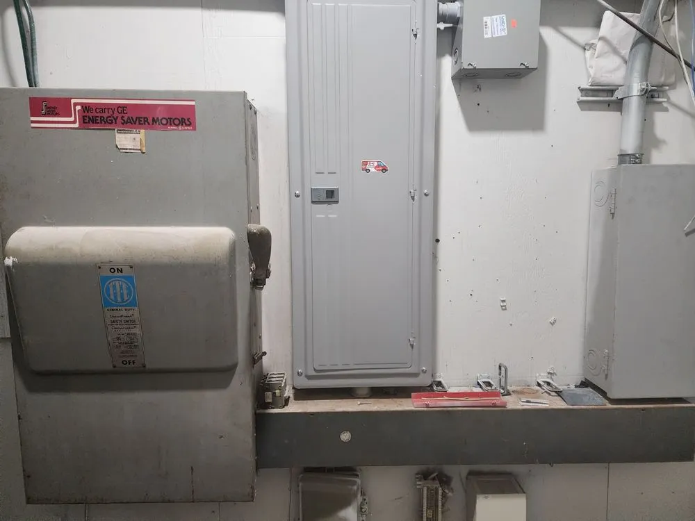 Trusted emergency electrical service experts serving Newalla, OK - R-2 Electric