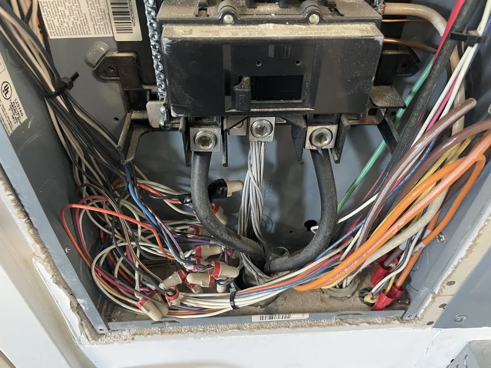 Emergency electrician providing electrical repair in Locust Grove, VA - R Booker Electrician