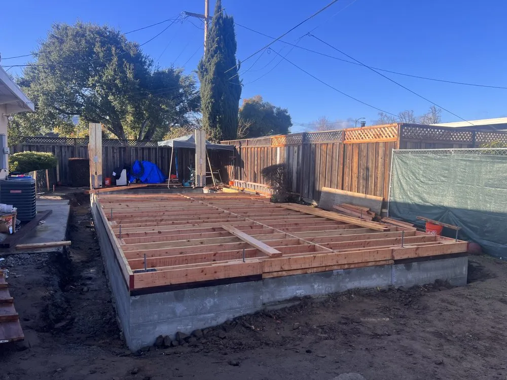 Licensed panel upgrade in ,  by R E S Residencial General Construction