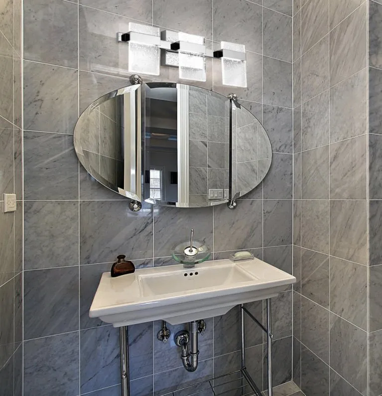 Slide of R Electrical Services