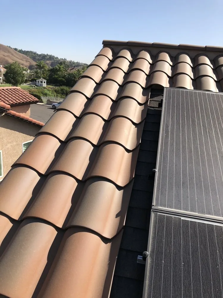 Slide of R G E Construction