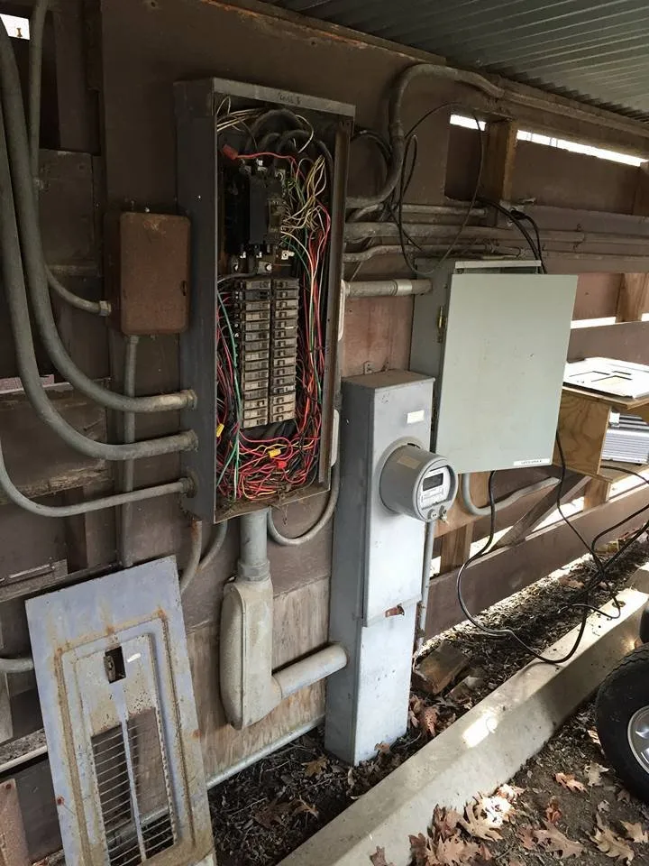 Slide of R Guys Electric