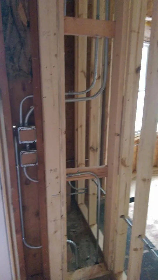 Slide of R Guys Electric