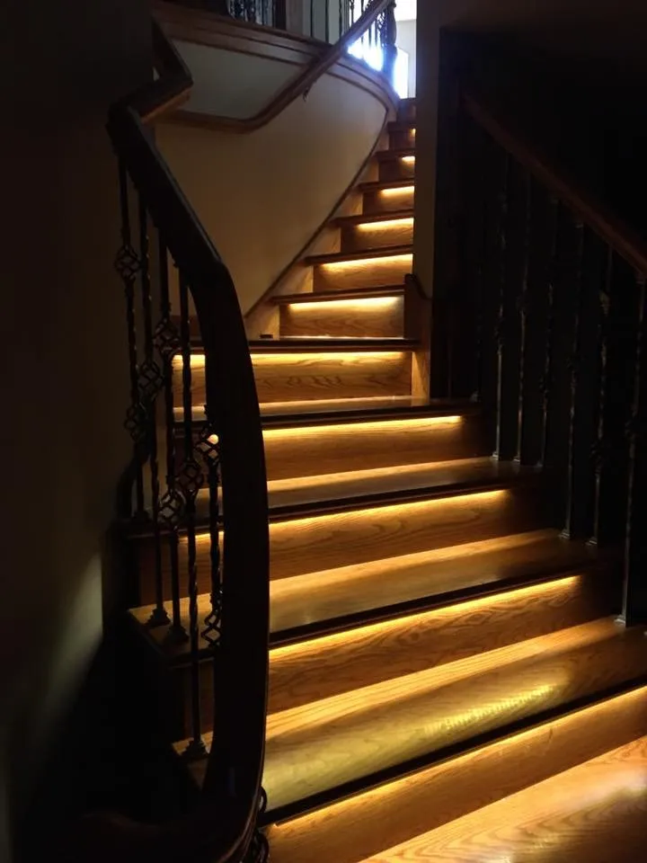 Slide of R Guys Electric