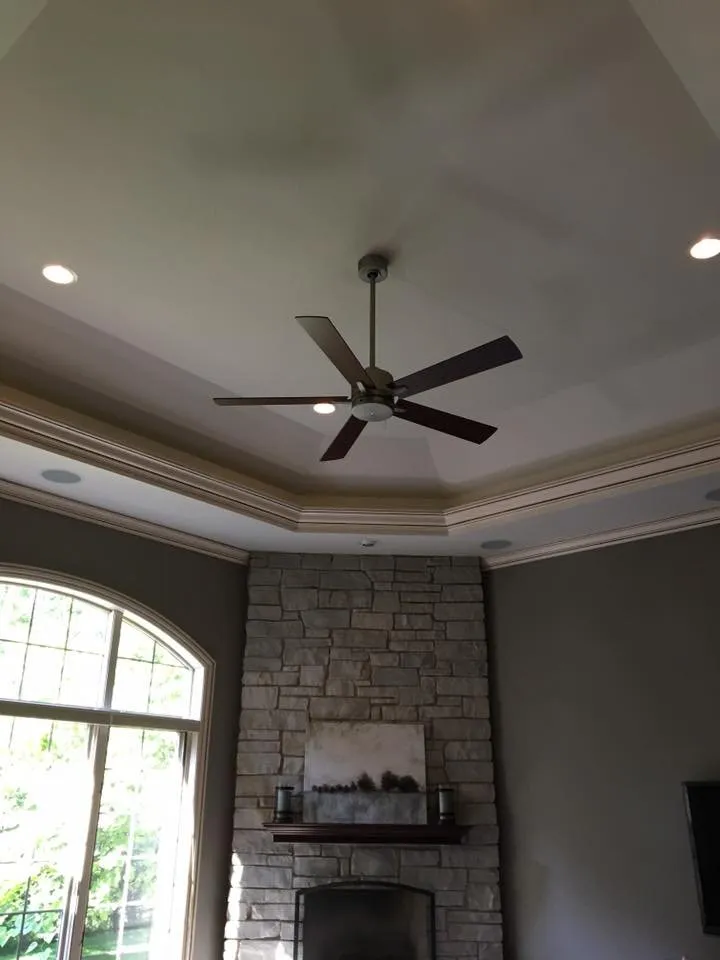 Slide of R Guys Electric