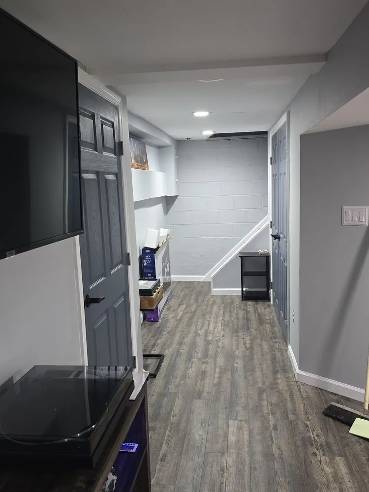 Slide of R Kargher Contracting