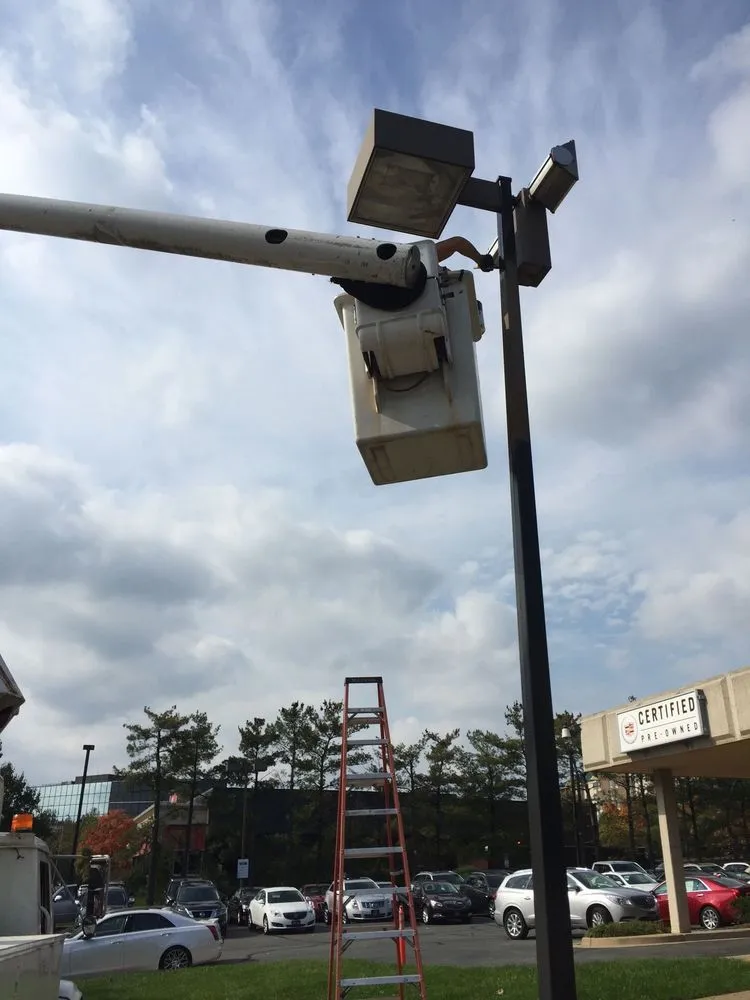 Slide of R L Thompson Electrical Contractor