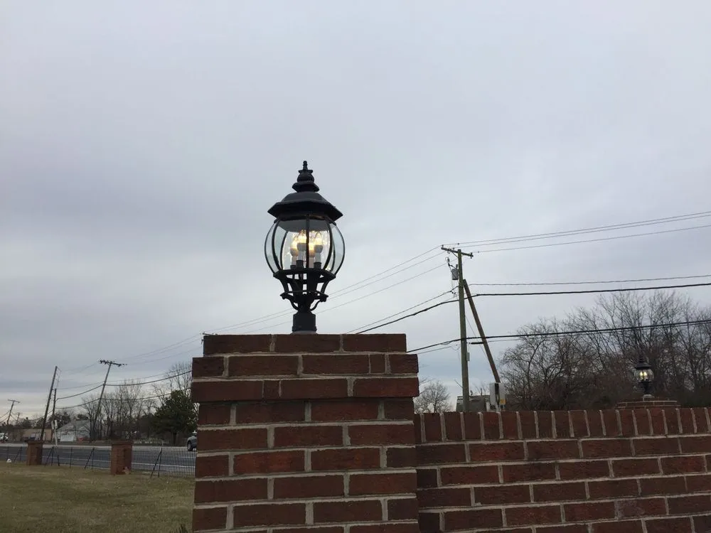 Slide of R L Thompson Electrical Contractor