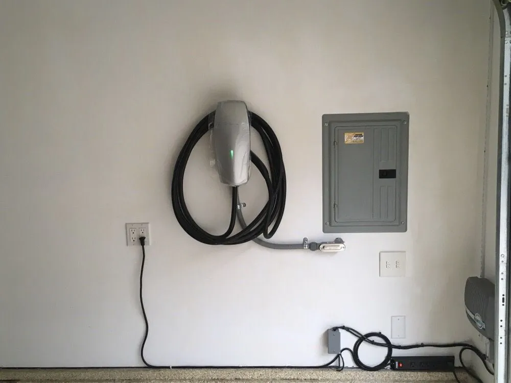 Reliable wiring installation service in La Crescenta, CA - R Power Services