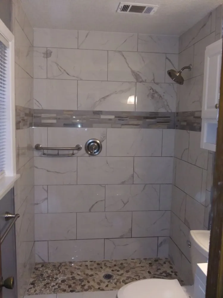 Slide of R Williams Construction Services