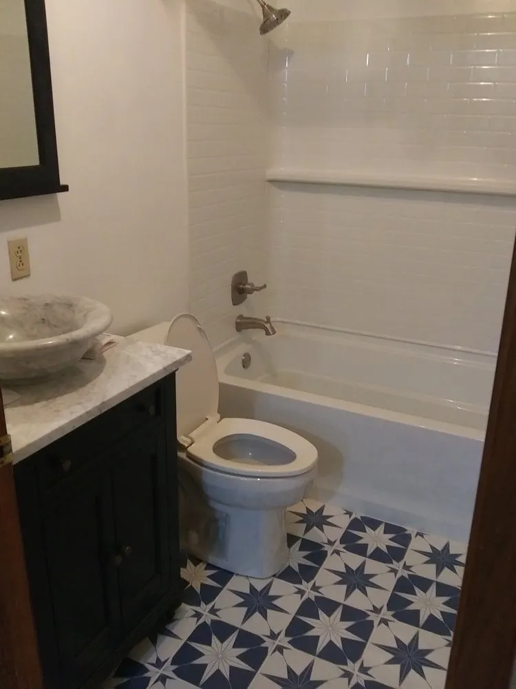 Slide of R Williams Construction Services