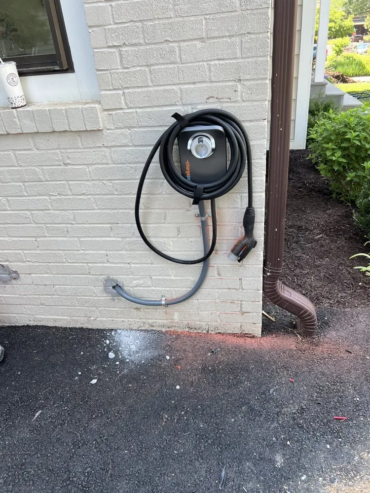 Slide of R Zelaya Electric