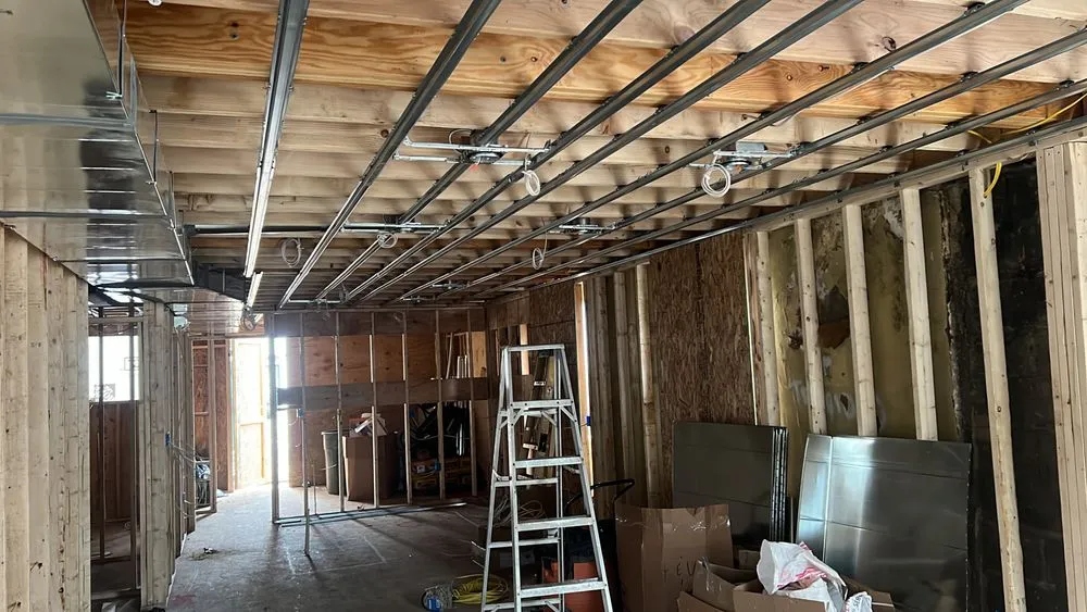 Slide of R Zelaya Electric