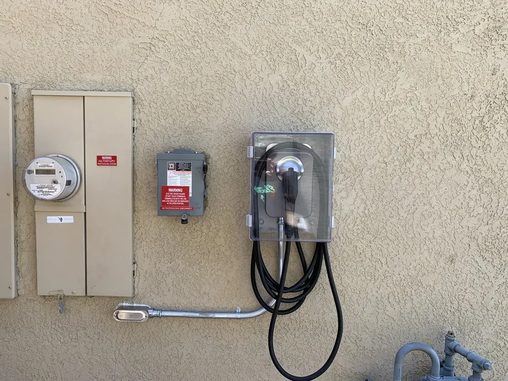 Slide of R2 Electric