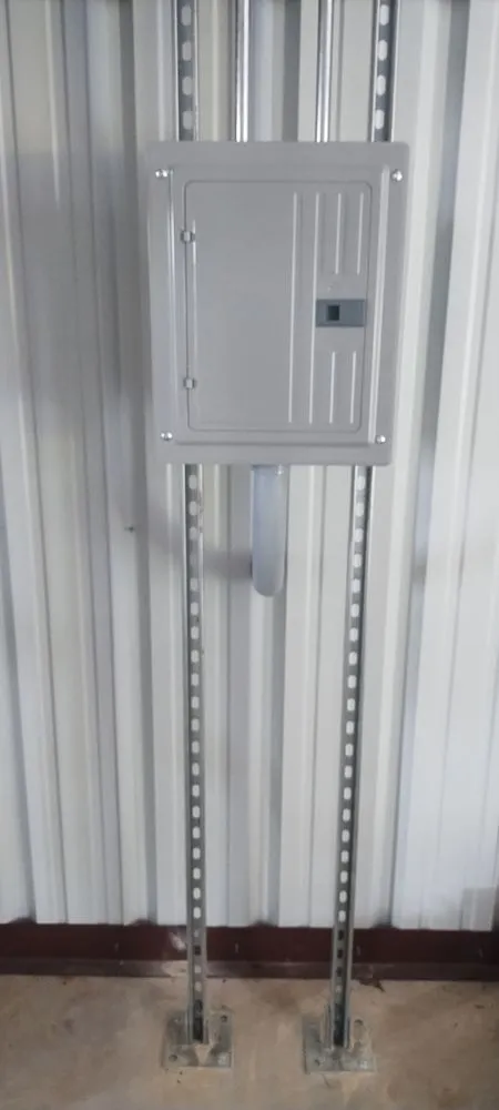 Affordable outlet and switch repair in Floral, AR by R3 Electric