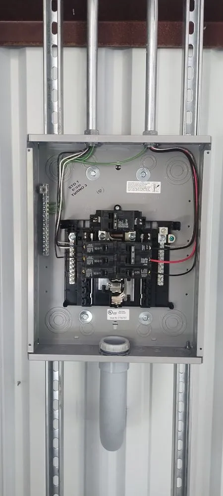 Emergency emergency electrical service in Floral, AR by R3 Electric
