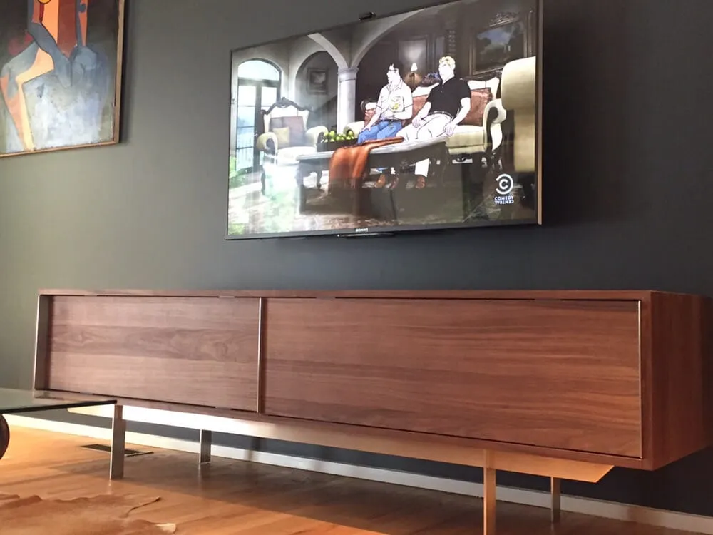 Slide of R&A Electrical Services